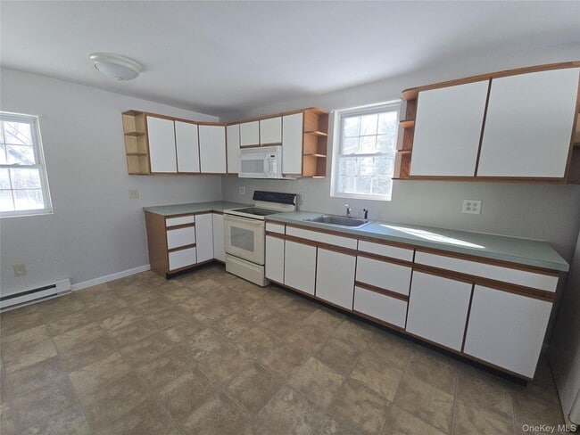 Foto del edificio - 50 Stein Rd