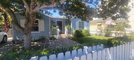 Building Photo - 252 Dahlia Ave