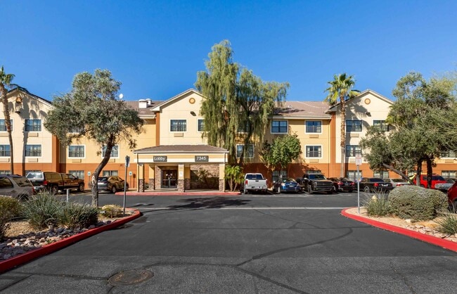 Building Photo - Furnished Studio-Phoenix - Peoria