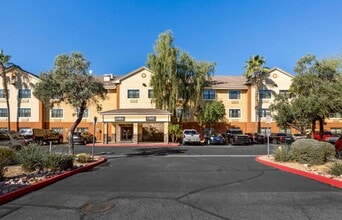 Building Photo - Furnished Studio-Phoenix - Peoria