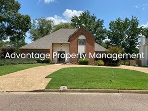 Building Photo - 2294 Dogwood Oaks Dr