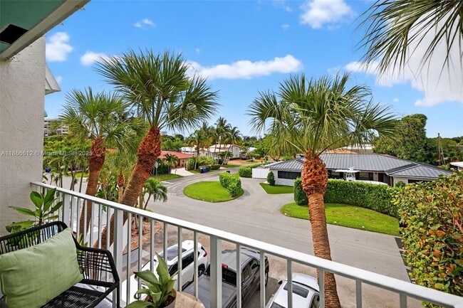 Building Photo - 2715 NE 49th St