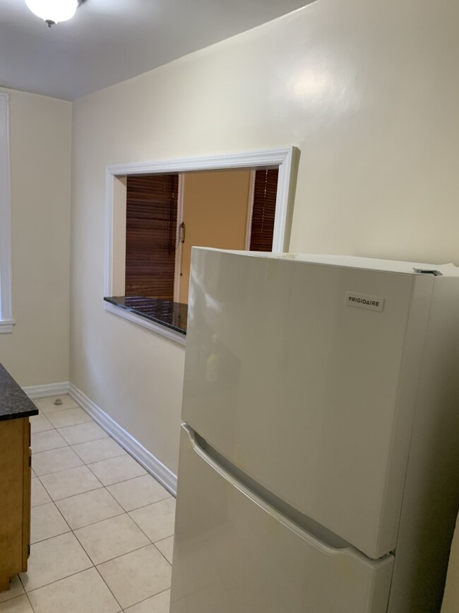 Foto del edificio - 3117 Crescent St