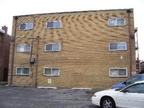 Building Photo - 14113 S School St