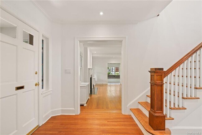 Building Photo - 29 Brookside Cir