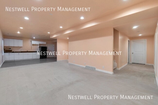 Building Photo - 10552 S Crest Haven Ct