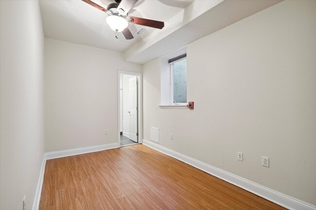 Foto del edificio - 1955 N 18th St