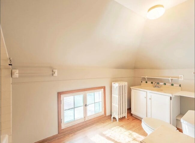 Building Photo - 38 Crissey Ave