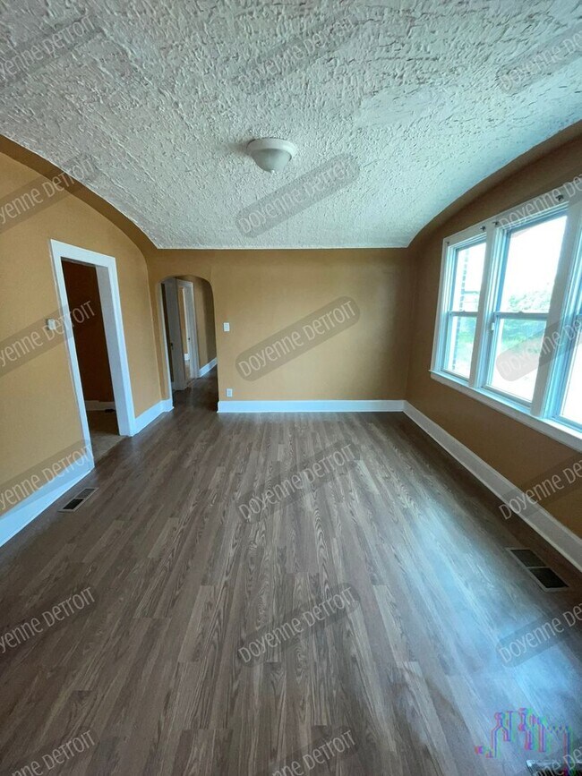 Foto del edificio - 2952 Waverly