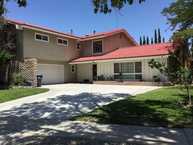 Foto del edificio - Beautiful West Lancaster Home! 5B/3B with ...