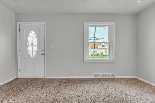Foto del edificio - 12719 Carrington Ave