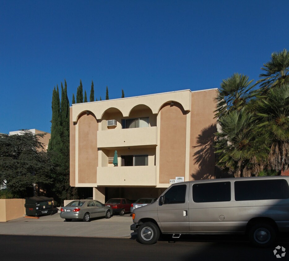 Building Photo - 615 E Orange Grove Ave