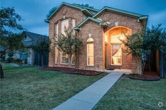 Building Photo - 3115 Sara Dr