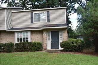 Building Photo - 6701 Dickens Ferry Rd