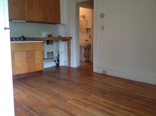 Foto del edificio - 15 Pond St