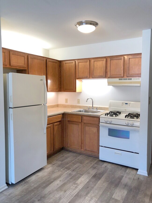 Waterfront Apartments Kenosha Apartments Kenosha, WI