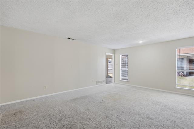 Building Photo - 1203 Custer Rd