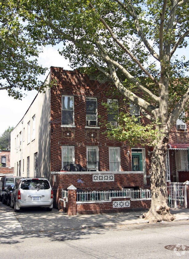 Primary Photo - 78 E 52nd St