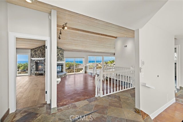 Building Photo - 4022 Calle Marlena