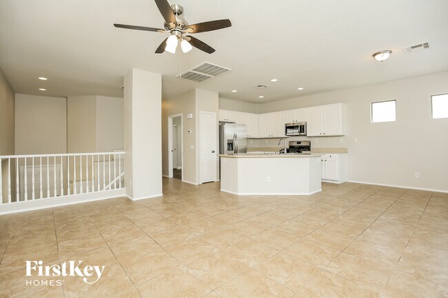Building Photo - 7637 Montefrio Ave