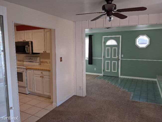 Building Photo - 2 br, 1 bath House - 1601 13th Ave S