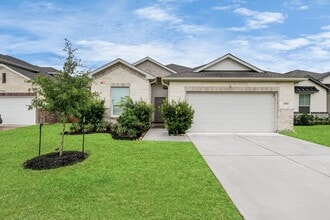 Building Photo - 10526 Moon Vly Ln