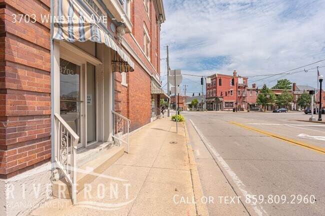 Foto del edificio - 3703 Winston Ave