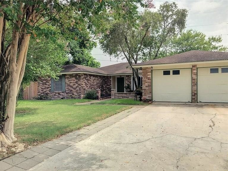 Primary Photo - 5221 Fulwell Dr