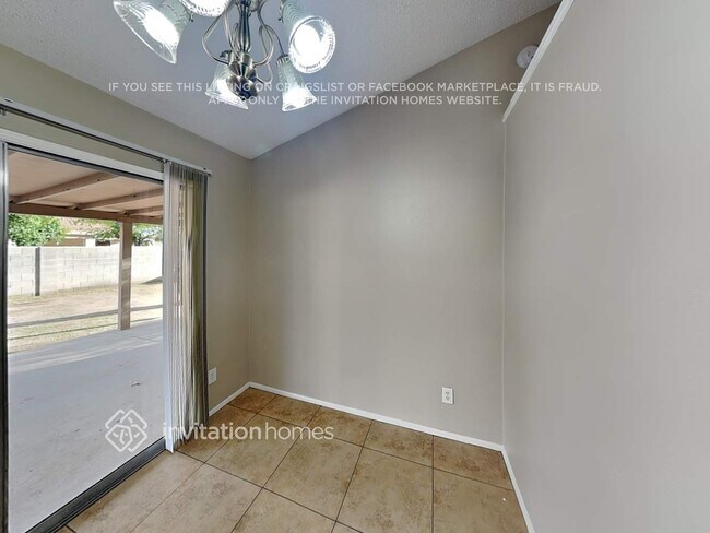 Foto del edificio - 7740 W Meadowbrook Ave