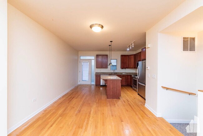 Foto del edificio - 1244 W Monroe St