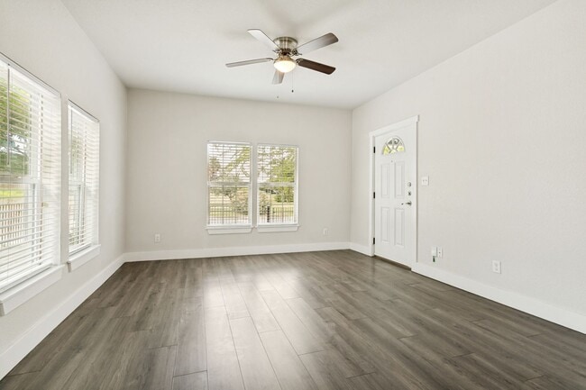 Building Photo - 1201 S Palmetto St