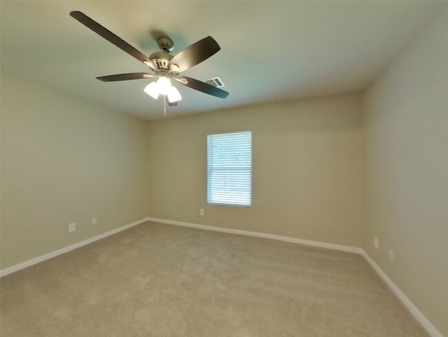 Building Photo - 15791 Del Norte Dr