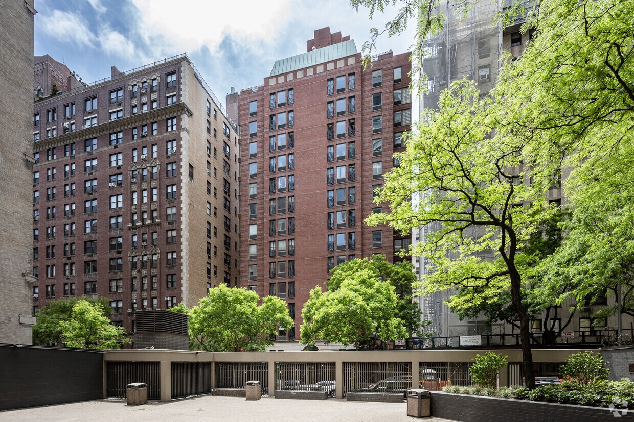 Foto principal - Park Avenue Medical Arts Center