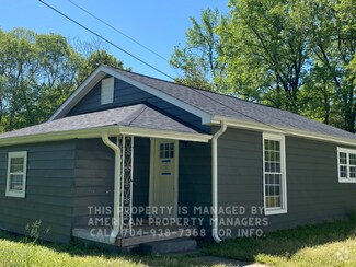Building Photo - 306 E Torbush St