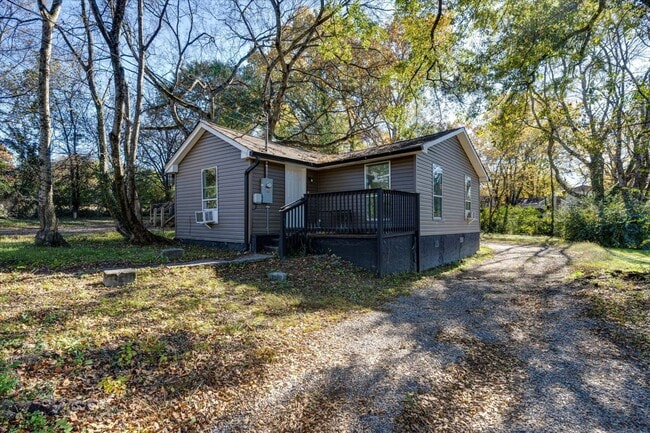 Photo - 6110 Walden Ave House