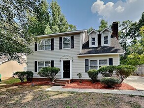 Building Photo - 2818 Dellinger Dr