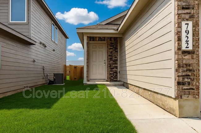 Building Photo - 7922 Biggio Ln