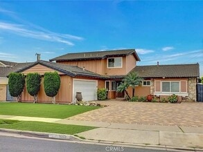 Building Photo - 1652 Lance Dr