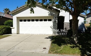 Building Photo - 1468 Cushendall Dr