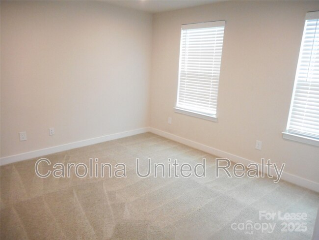 Building Photo - 3033 Matthews-Indian Trail Rd