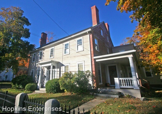 Building Photo - 172 Central Ave