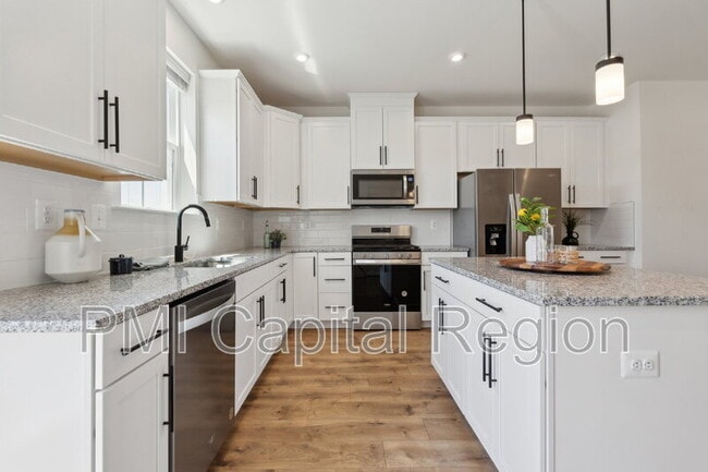 Building Photo - 7836 Hope Ct