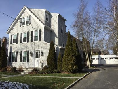 Primary Photo - 67 Meeting House Ln