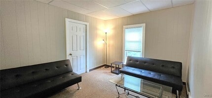 Building Photo - 17 Frank St