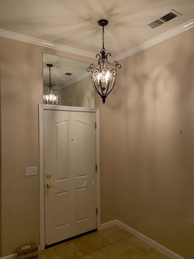 Foto del edificio - 3 Bedroom 2 Bath Home