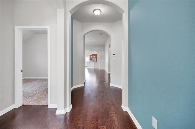 Building Photo - 1909 Goldilocks Ln