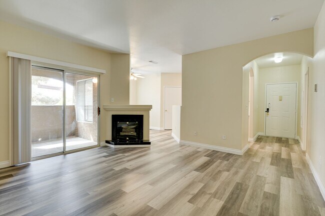 Foto del edificio - Cozy 1-Bed Apartment with Fireplace – Your...