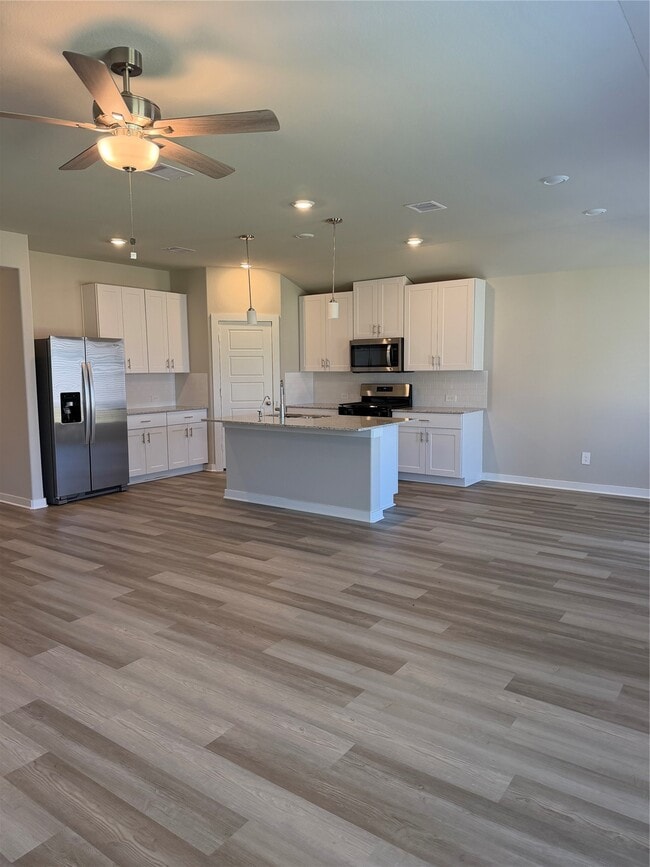 Building Photo - 1484 Waggoner Rnch Trl