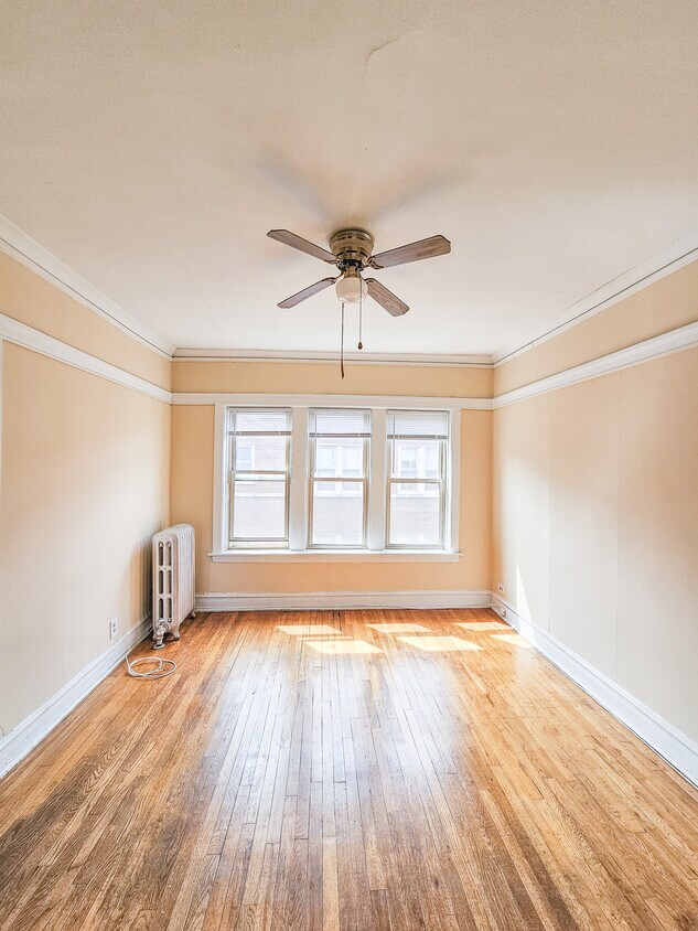Foto principal - 4453.5 N Damen Ave