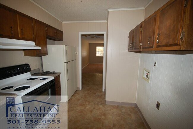 Building Photo - Sherwood 2 bedroom Unit